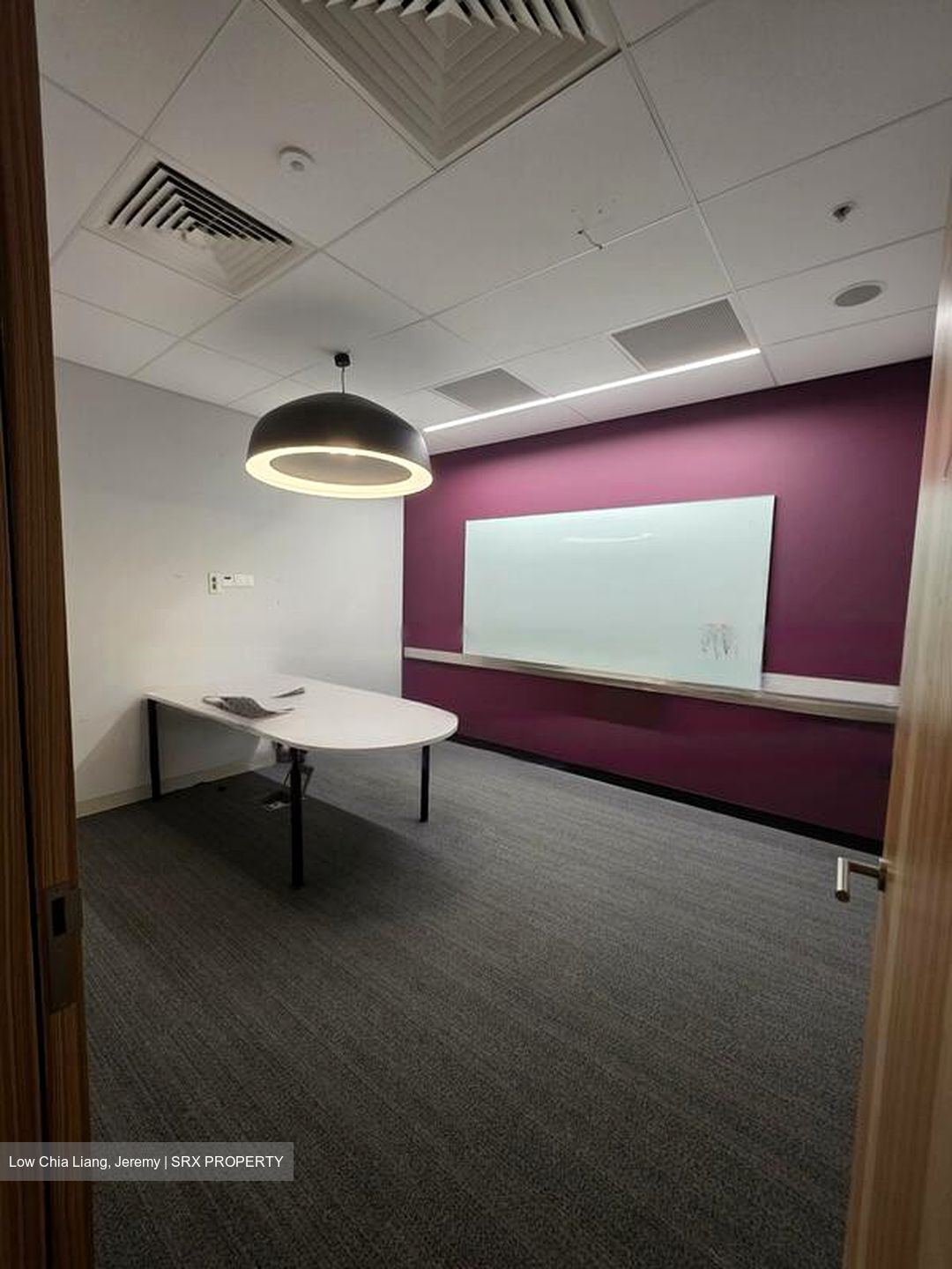 Capital Square (D1), Office #460840321